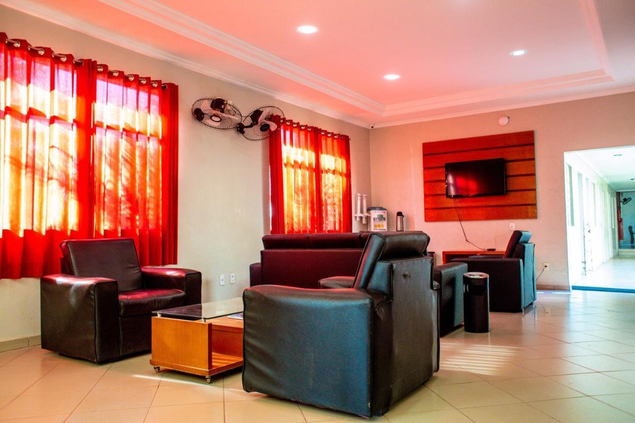 Ozaki's Hotel Tailandia Eksteriør billede